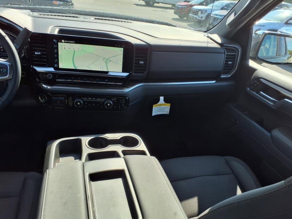 Used 2025 Chevrolet Silverado 1500 LT image 11