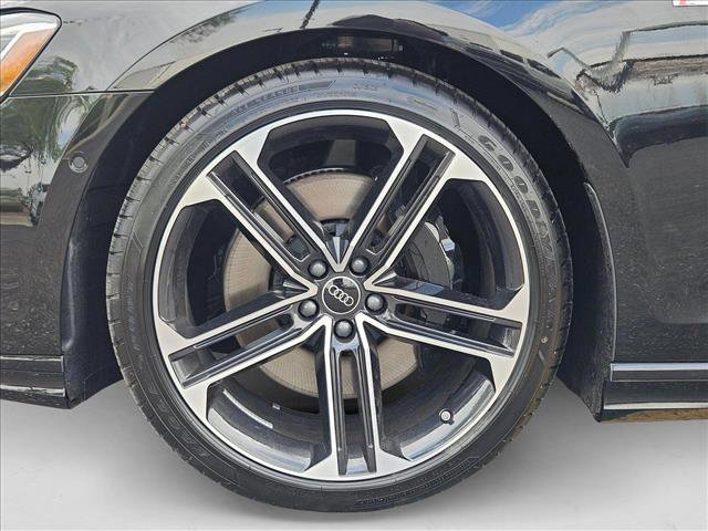 New 2025 Audi A8 L 3.0T image 18