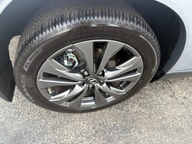 Certified 2024 Lexus UX 250h F Sport FWD image 41