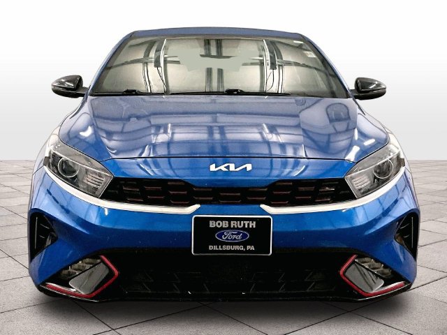 Used 2022 Kia Forte GT-Line w/ GT-Line Premium Package FWD image 3