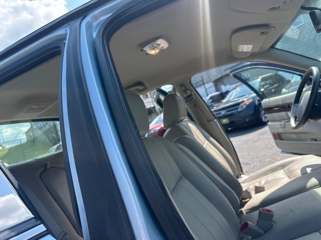 Used 2010 Mercury Grand Marquis LS RWD image 22