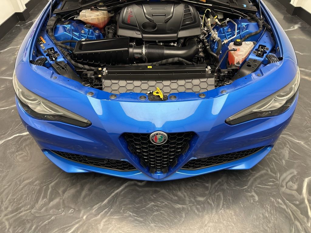 Used 2019 Alfa Romeo Giulia Ti w/ Nero Edizione image 29
