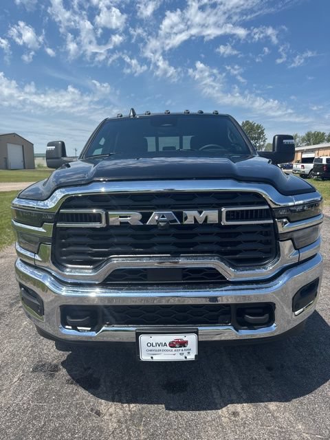 Used 2025 RAM 2500 Big Horn AWD/4WD image 4