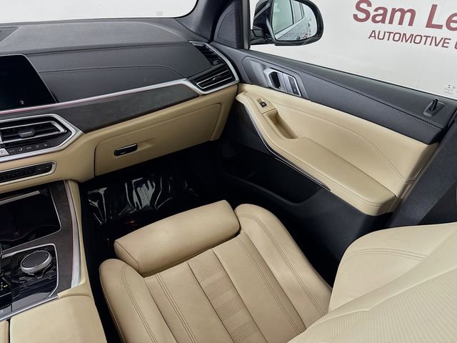 Used 2022 BMW X5 xDrive40i w/ Premium Package image 24