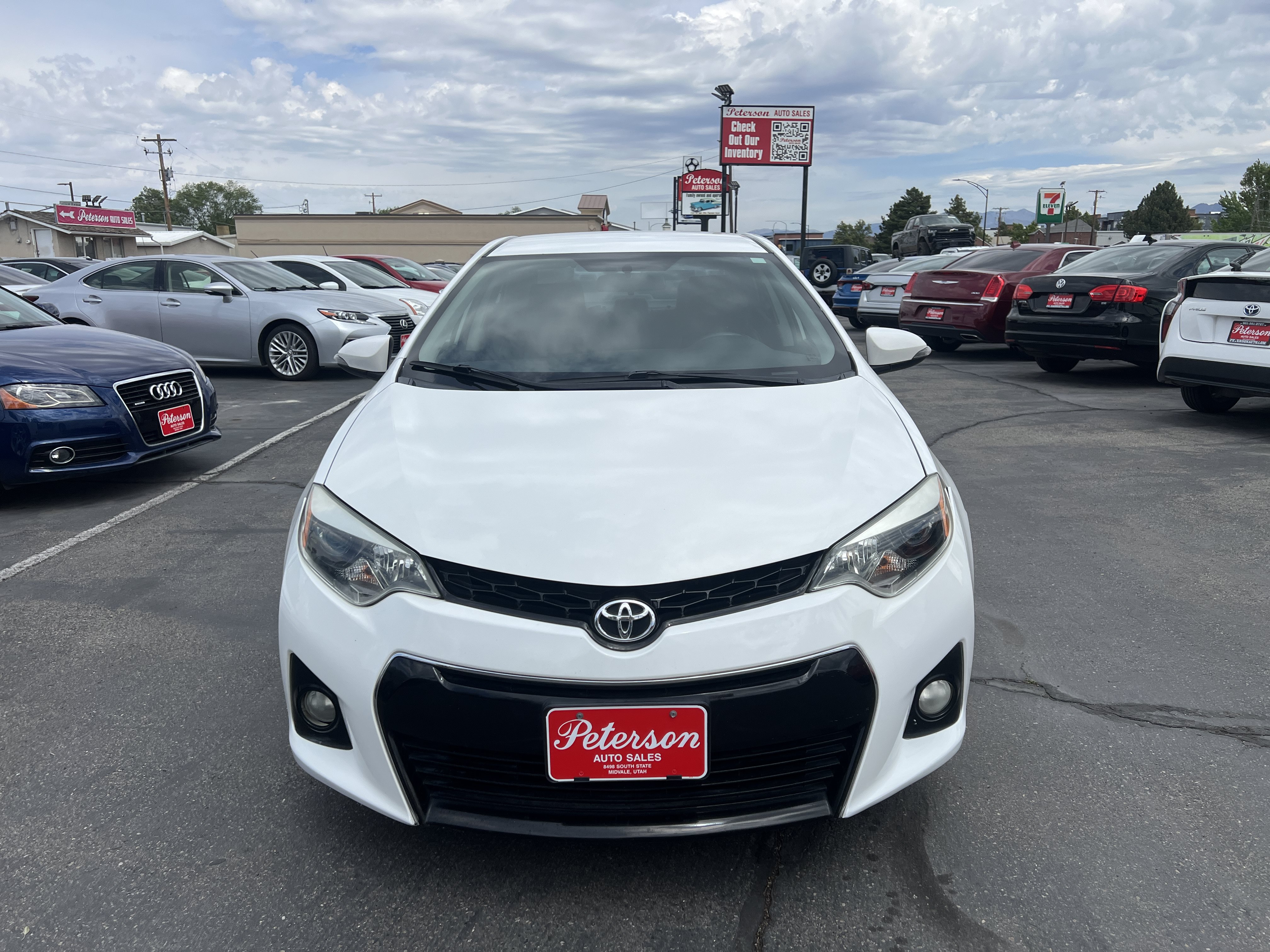 Used 2015 Toyota Corolla S FWD image 3