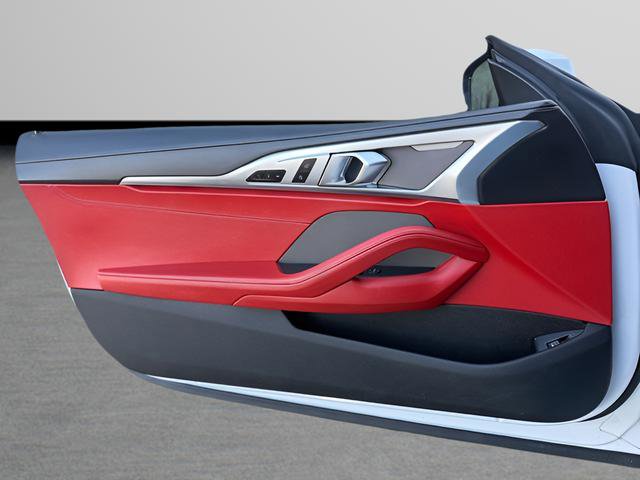 Used 2022 BMW M850i xDrive Coupe w/ Driving Assistance Package image 11