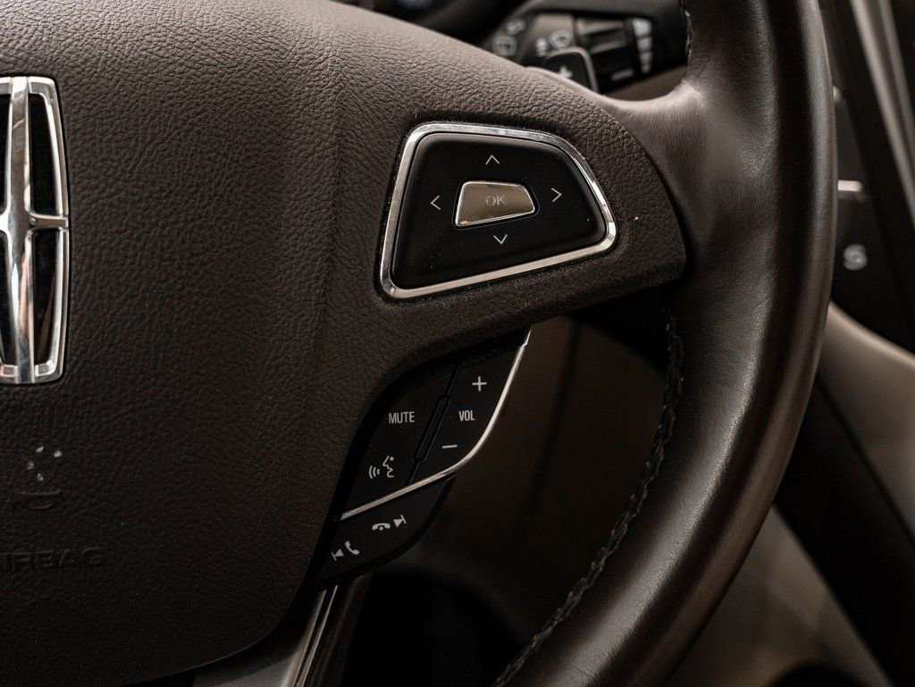 Used 2016 Lincoln MKC Reserve w/ Lincoln MKC Climate Package image 29