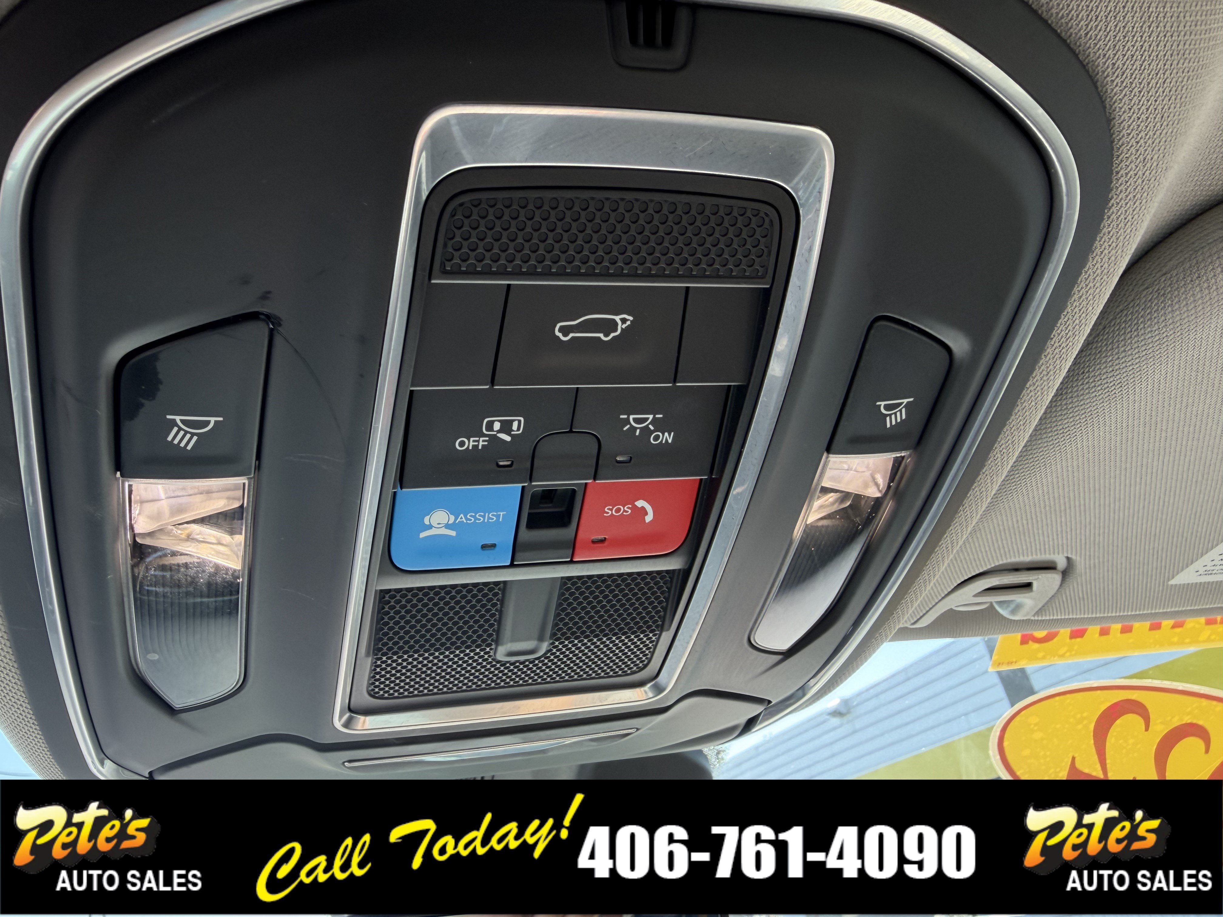 Used 2022 Jeep Wagoneer Series III w/ Flexible Seating Group AWD/4WD image 63