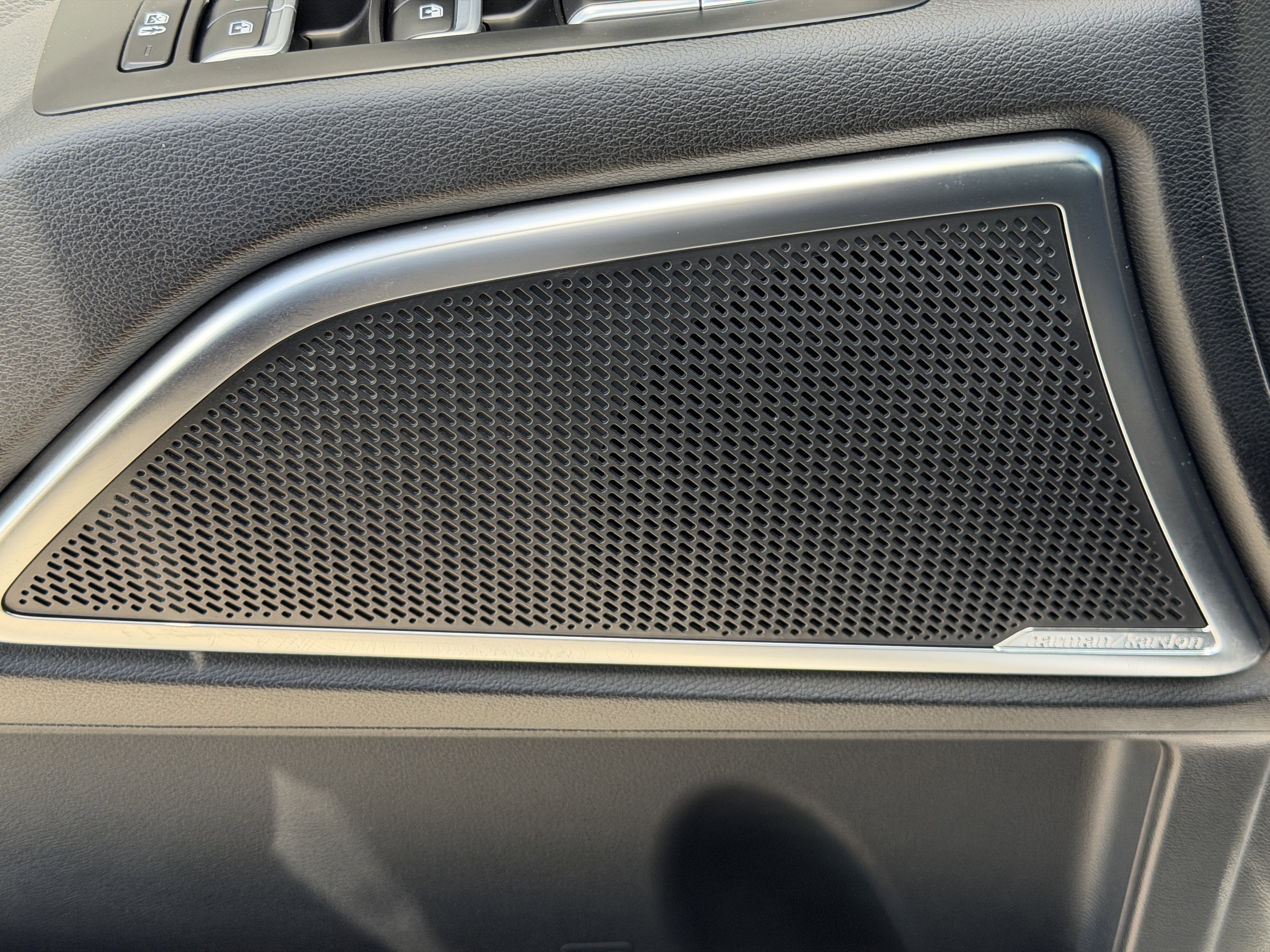 Used 2023 Kia Telluride SX Prestige X-Pro image 21