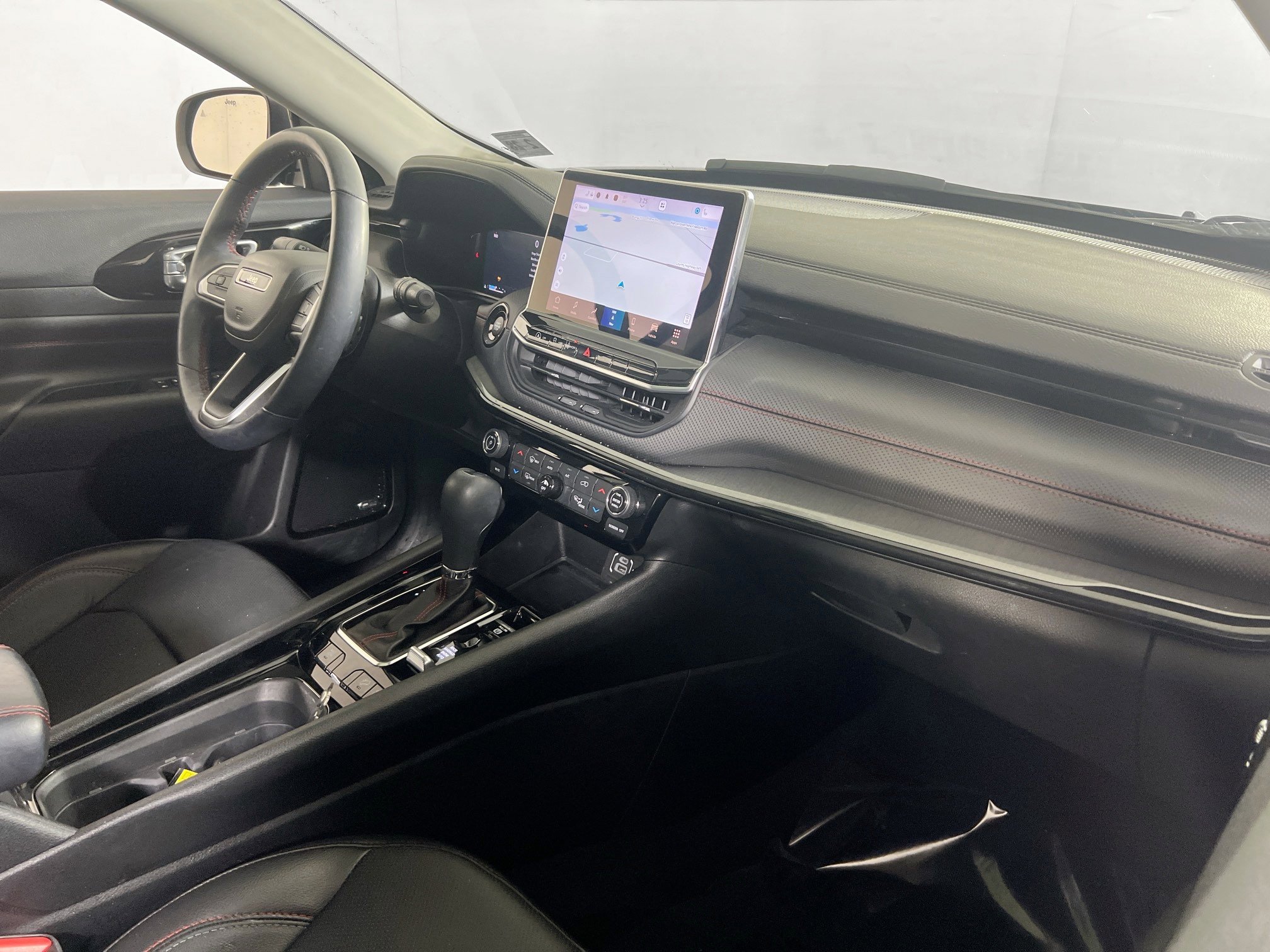 Used 2022 Jeep Compass Trailhawk w/ Trailhawk Elite Group image 28