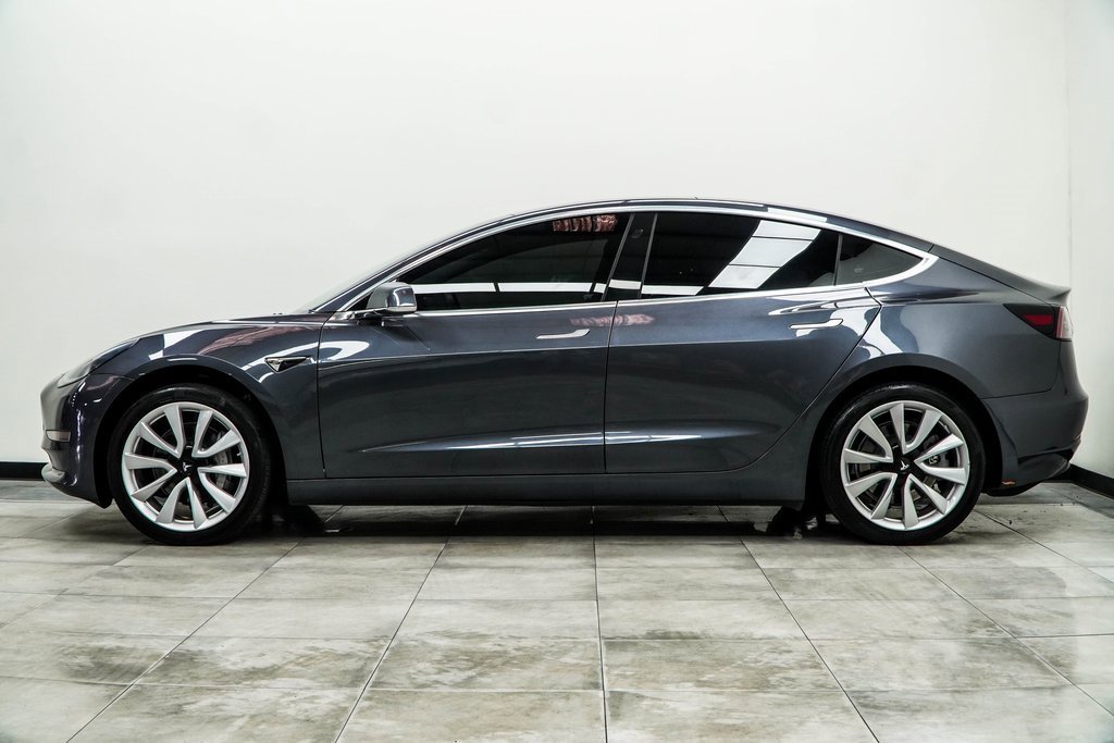 Used 2019 Tesla Model 3 Mid Range image 8