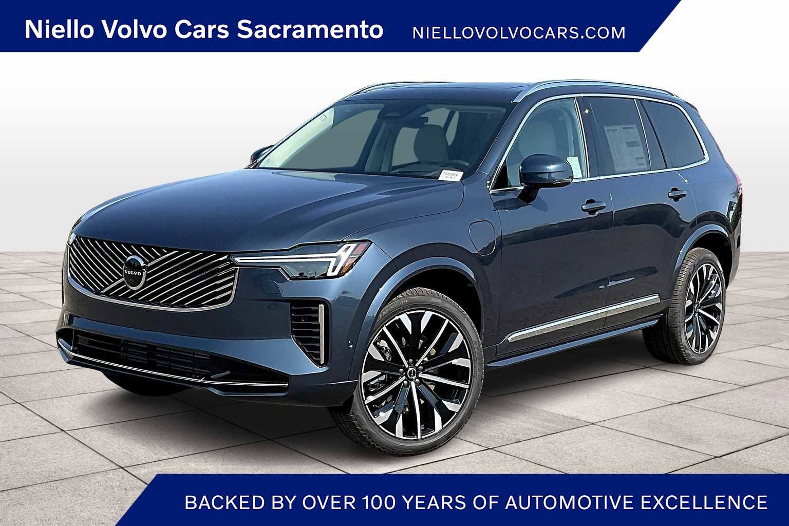 New 2026 Volvo XC90 T8 Ultra
