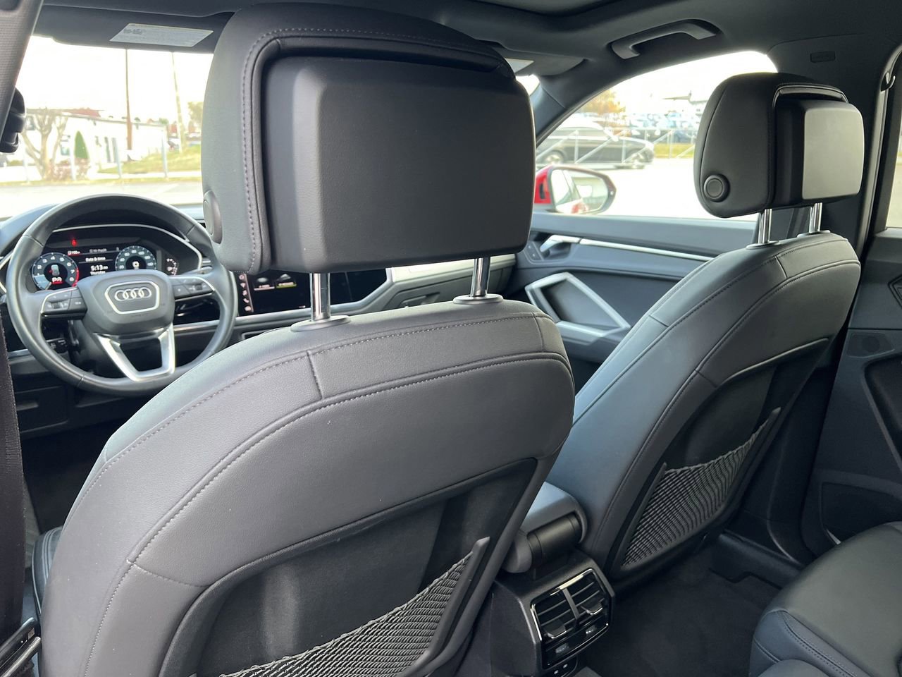 Used 2024 Audi Q3 2.0T Premium image 23