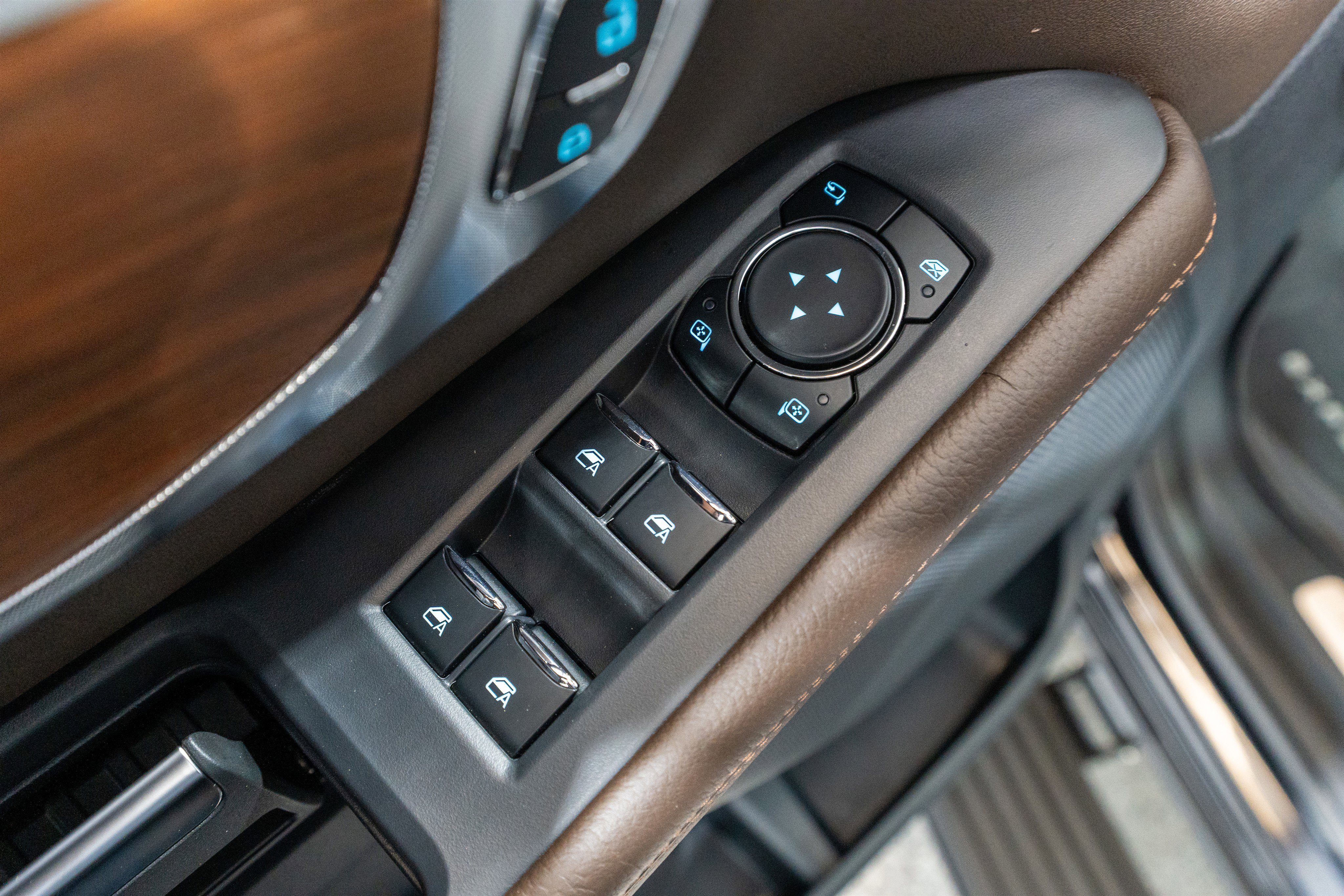Used 2025 Ford Expedition King Ranch AWD/4WD image 15