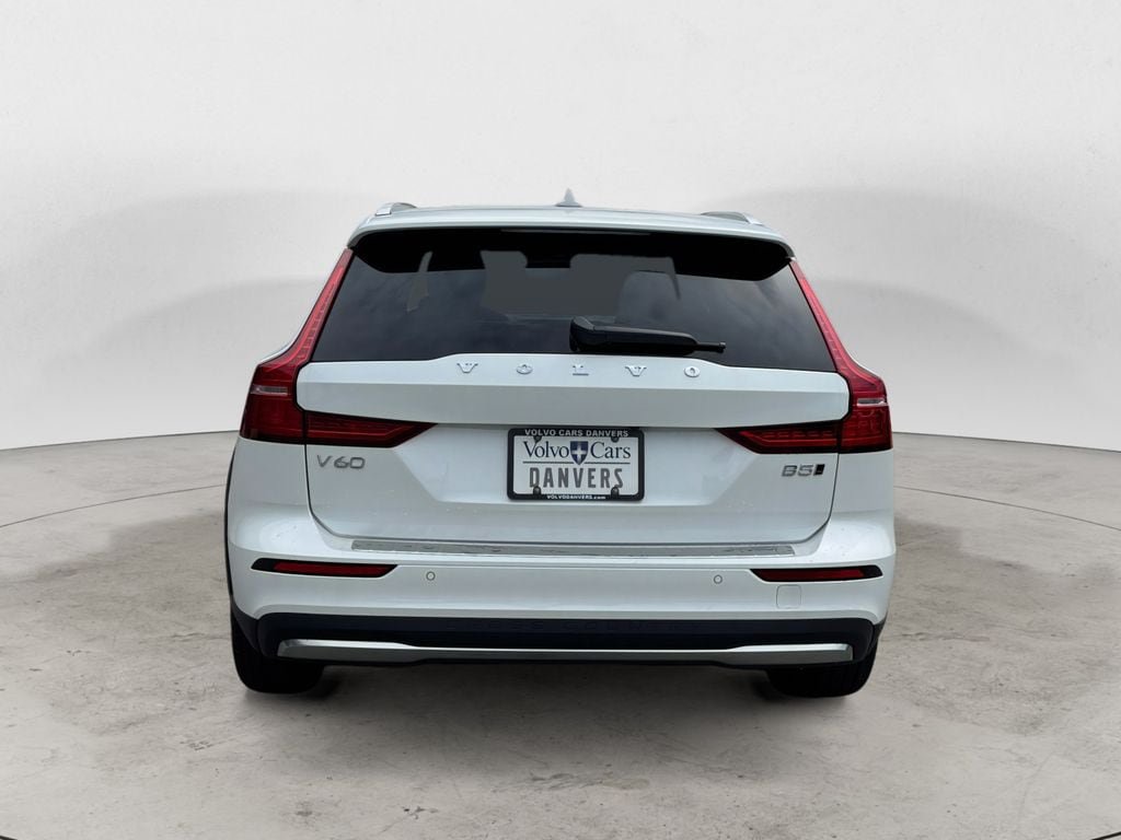 New 2026 Volvo V60 B5 Cross Country Ultra w/ Protection Package Premier AWD/4WD image 5