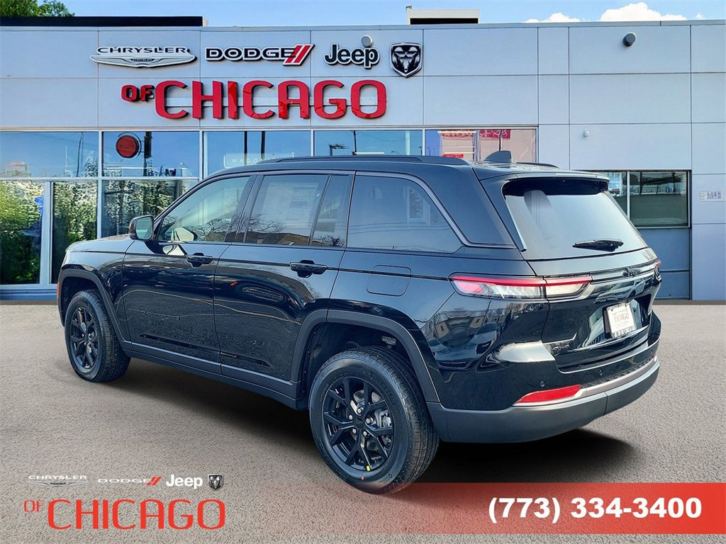 New 2026 Jeep Grand Cherokee Laredo image 3