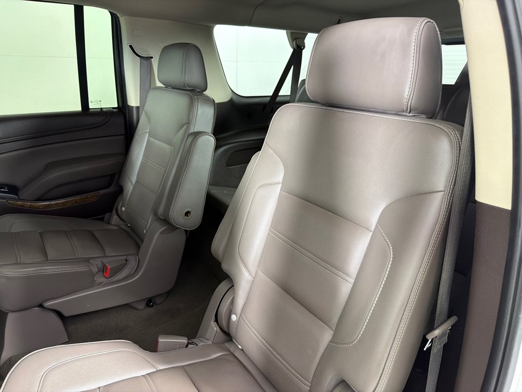 Used 2016 GMC Yukon XL Denali w/ Open Road Package AWD/4WD image 21