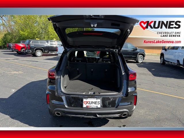 New 2026 Chevrolet TrailBlazer RS w/ Convenience Package AWD/4WD image 23