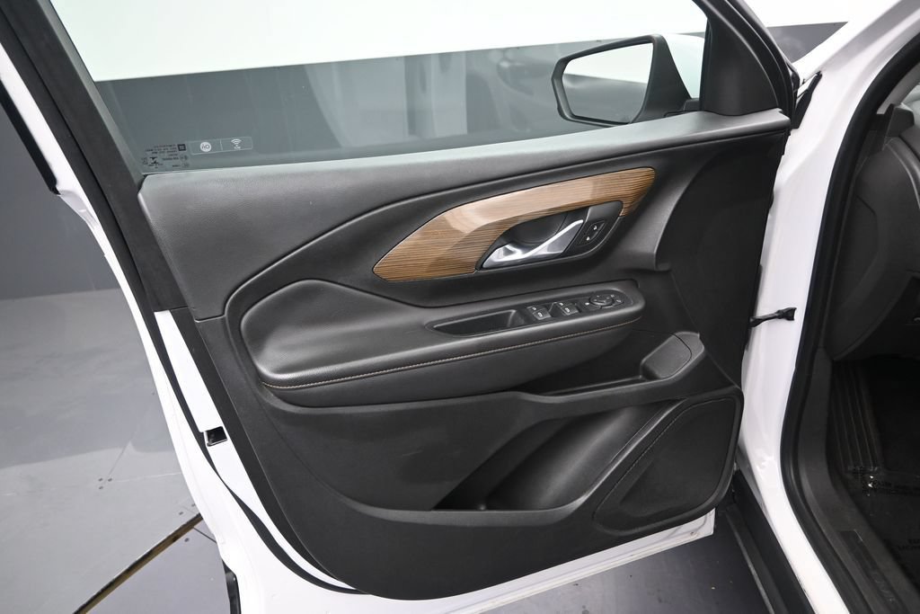 Used 2020 GMC Terrain SLE FWD image 11