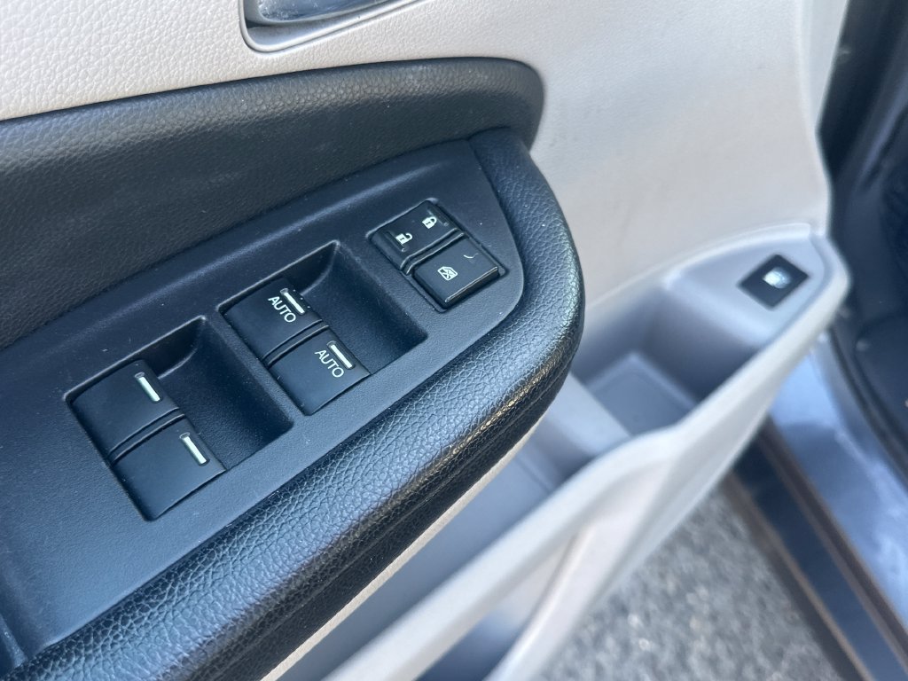 Used 2016 Honda Pilot LX image 13