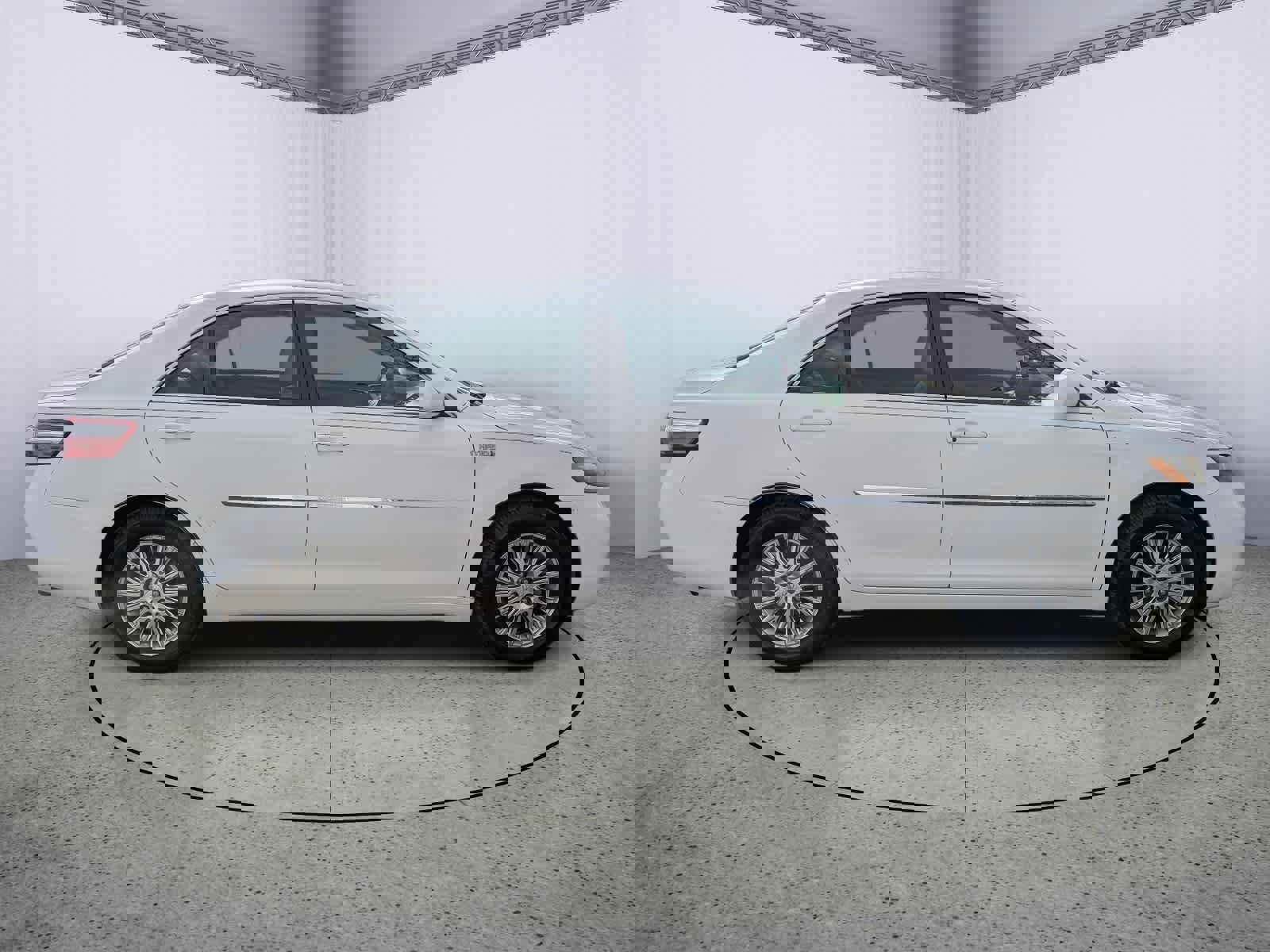 Used 2009 Toyota Camry Hybrid image 2