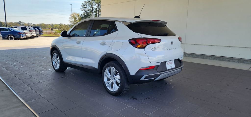 Used 2024 Buick Encore GX Preferred image 8