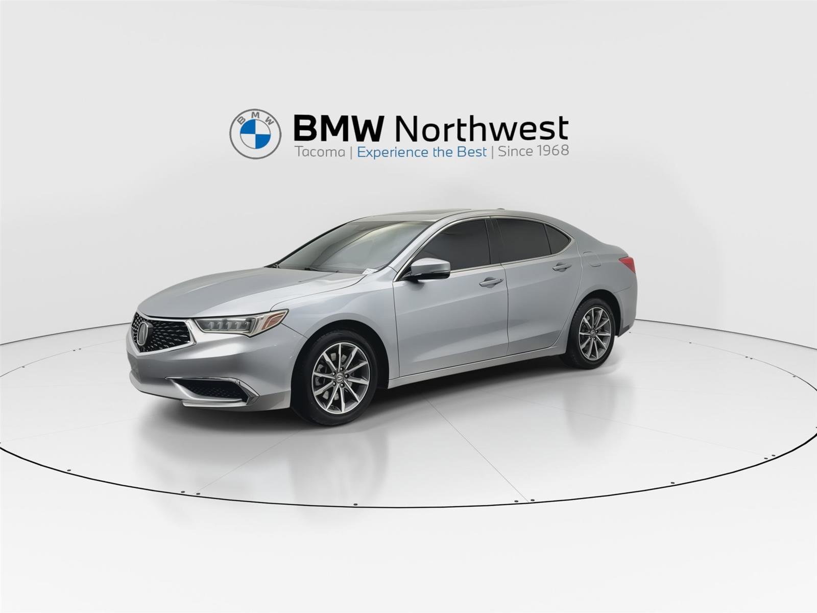 Used 2019 Acura TLX image 9
