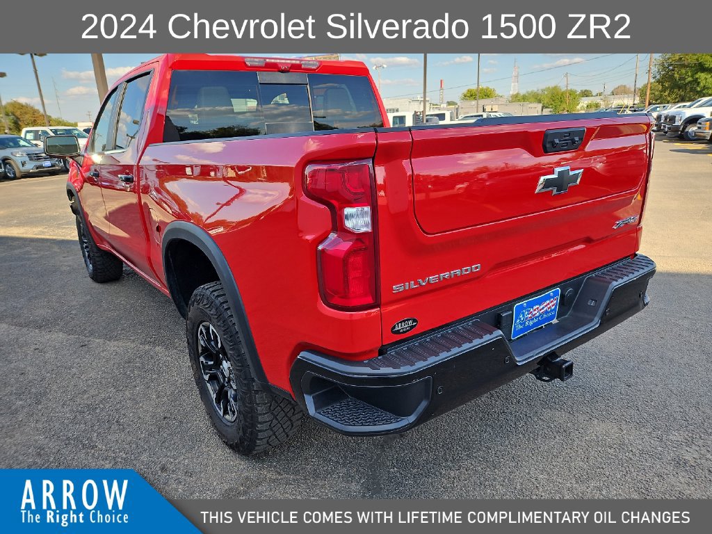 Used 2024 Chevrolet Silverado 1500 ZR2 w/ Technology Package AWD/4WD image 9