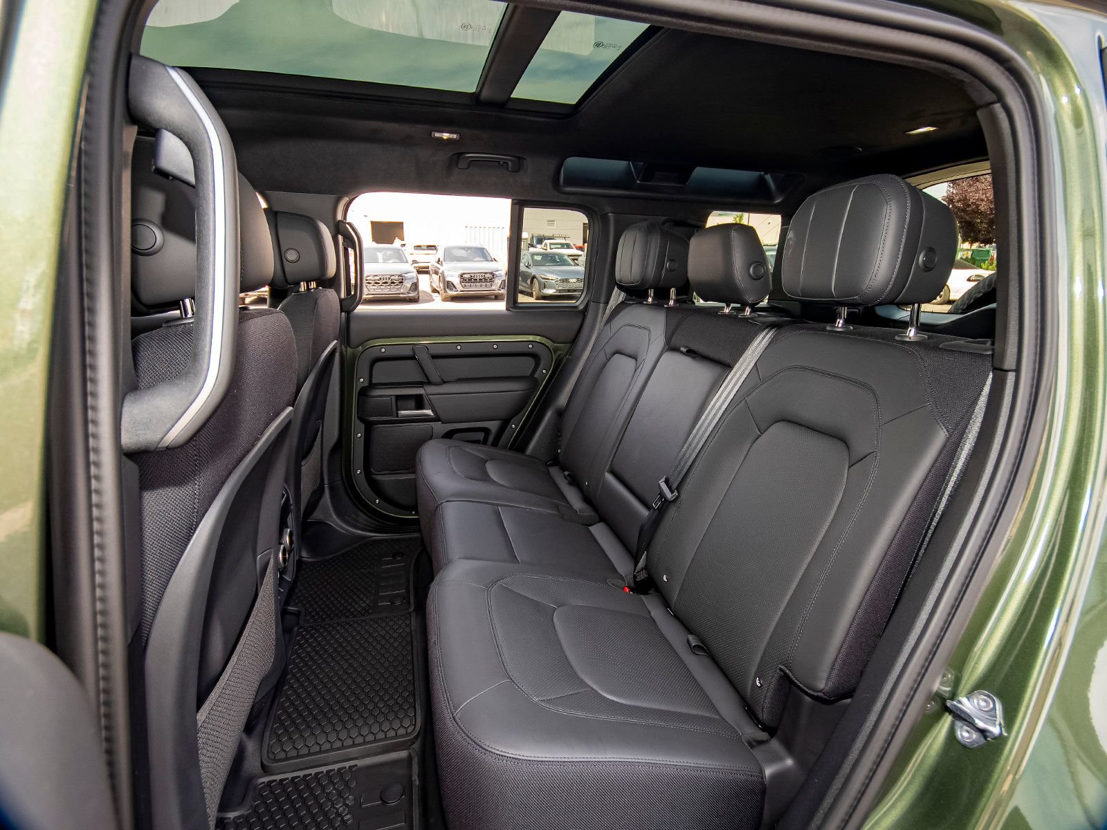 New 2026 Land Rover Defender 110 X AWD/4WD image 46