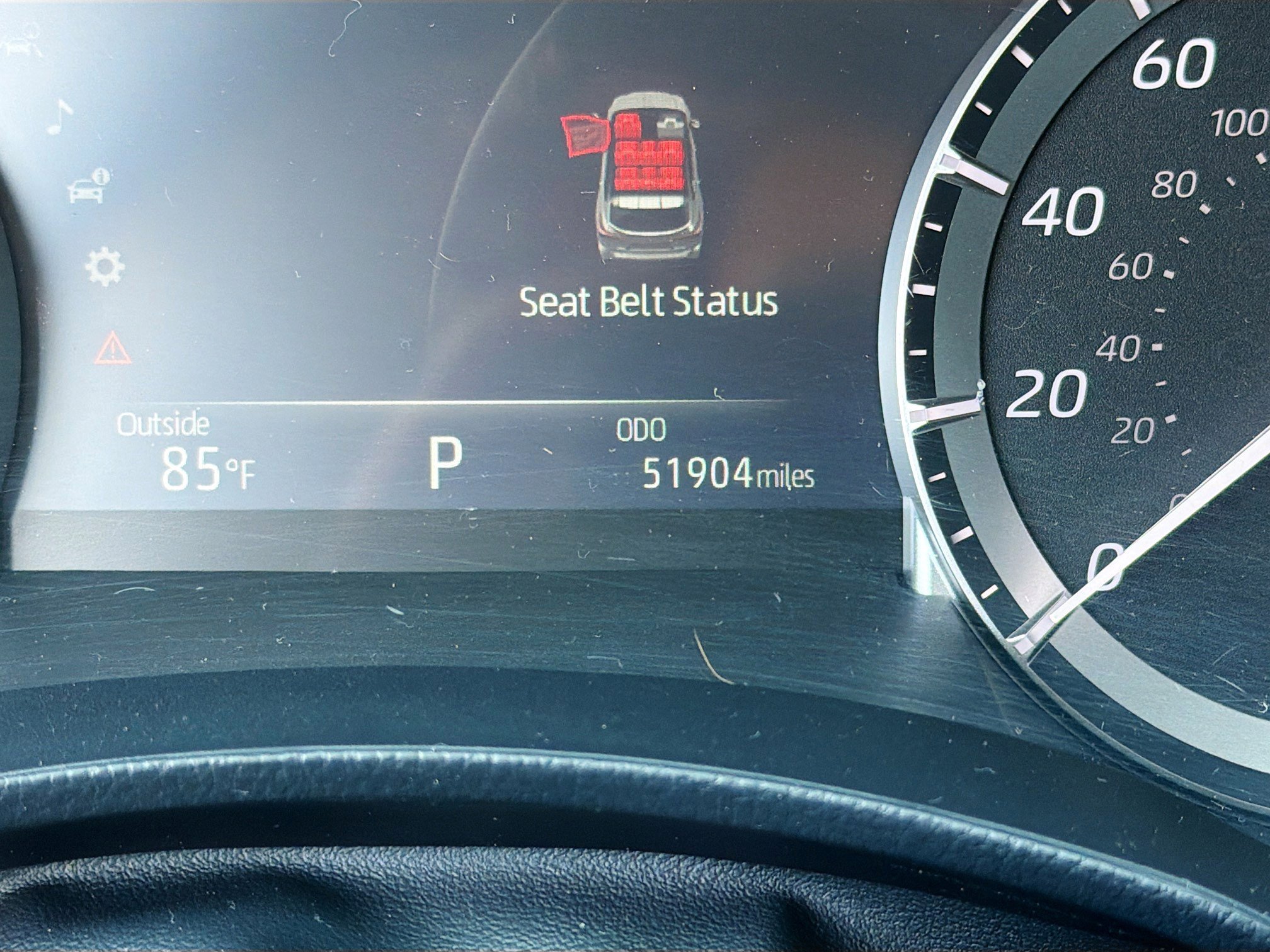 Used 2023 Toyota Highlander LE image 40
