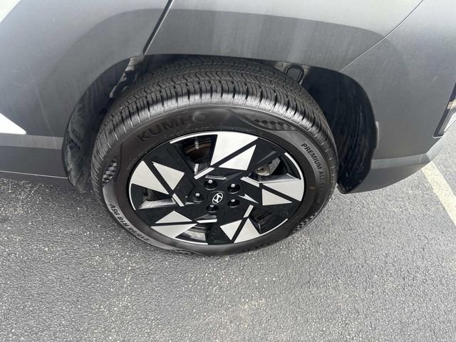 Used 2025 Hyundai Kona SEL image 23