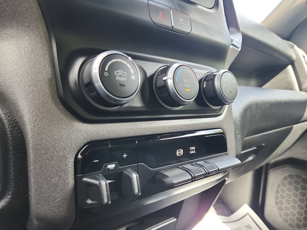 Used 2022 RAM 3500 Tradesman AWD/4WD image 23