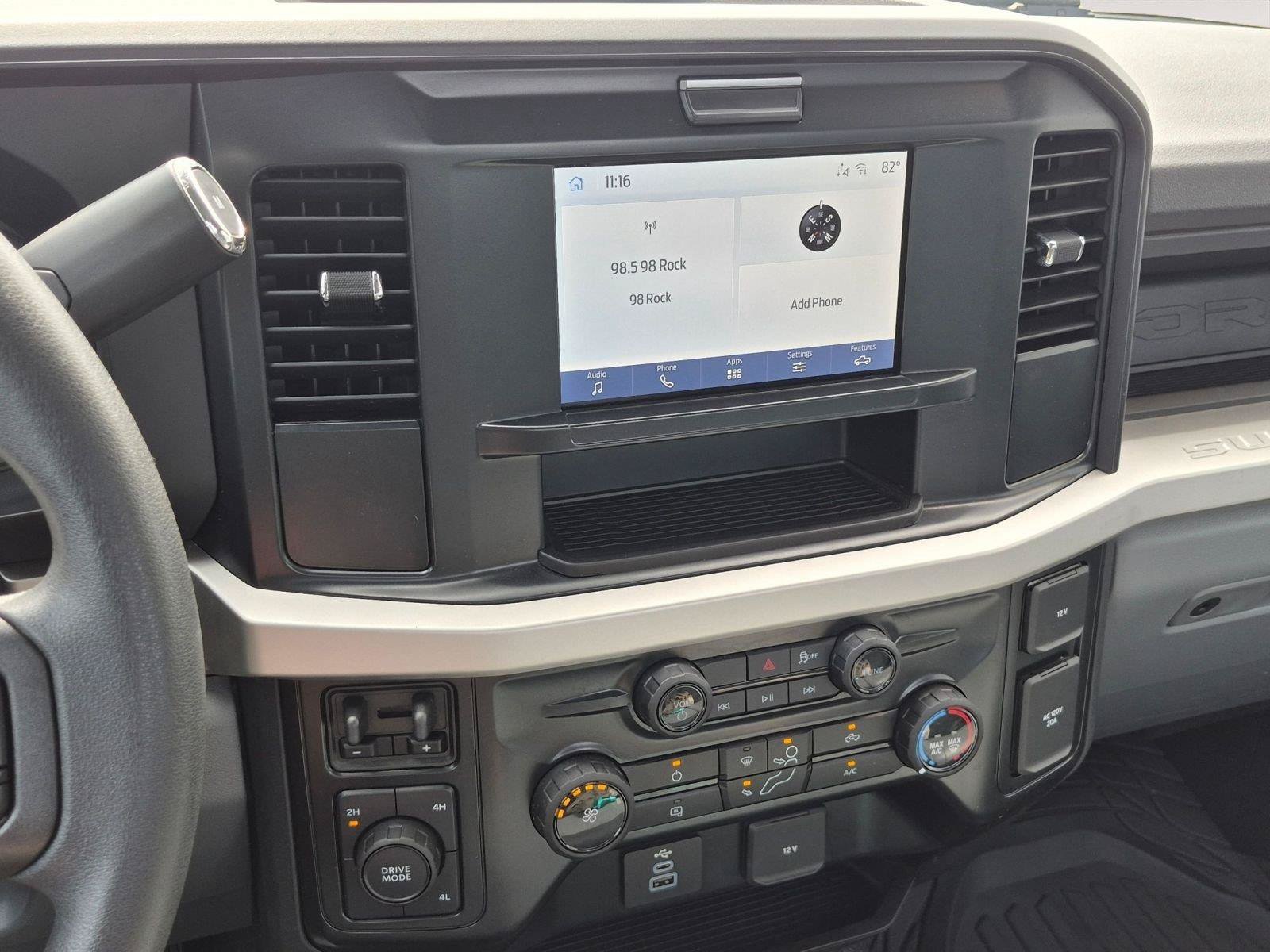 Used 2025 Ford F250 XL AWD/4WD image 31