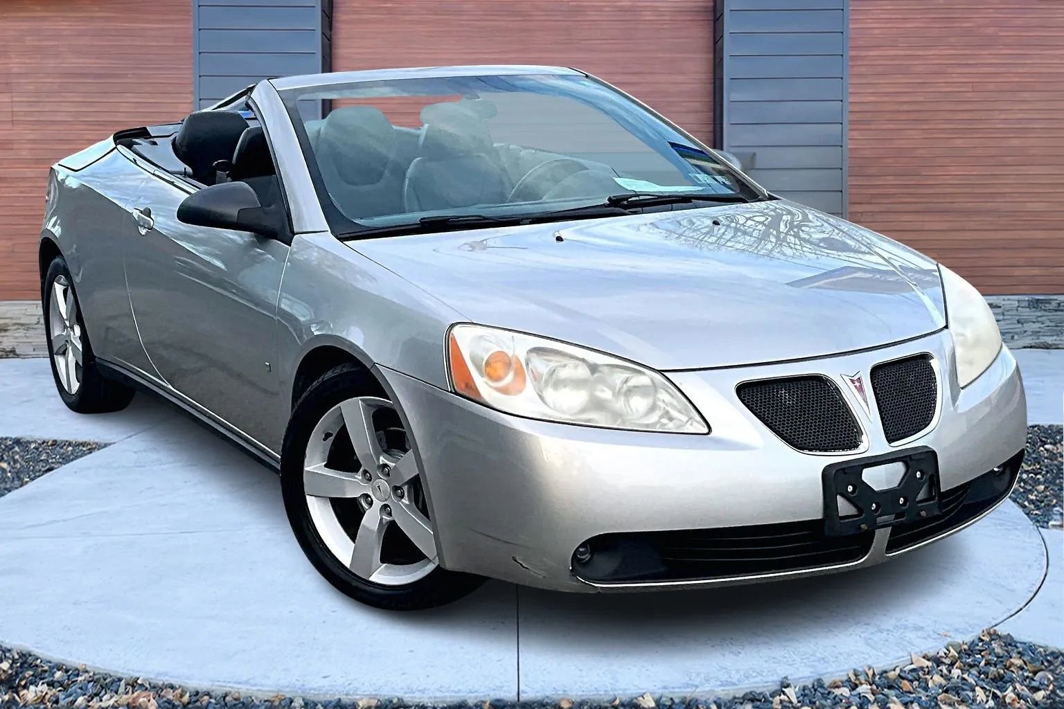 Used 2007 Pontiac G6 GT w/ Premium Package image 1