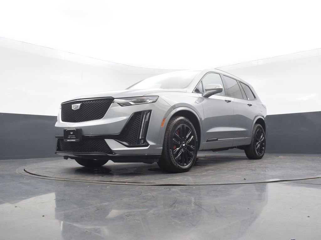 Used 2024 Cadillac XT6 Sport w/ LPO, ONYX Package image 46
