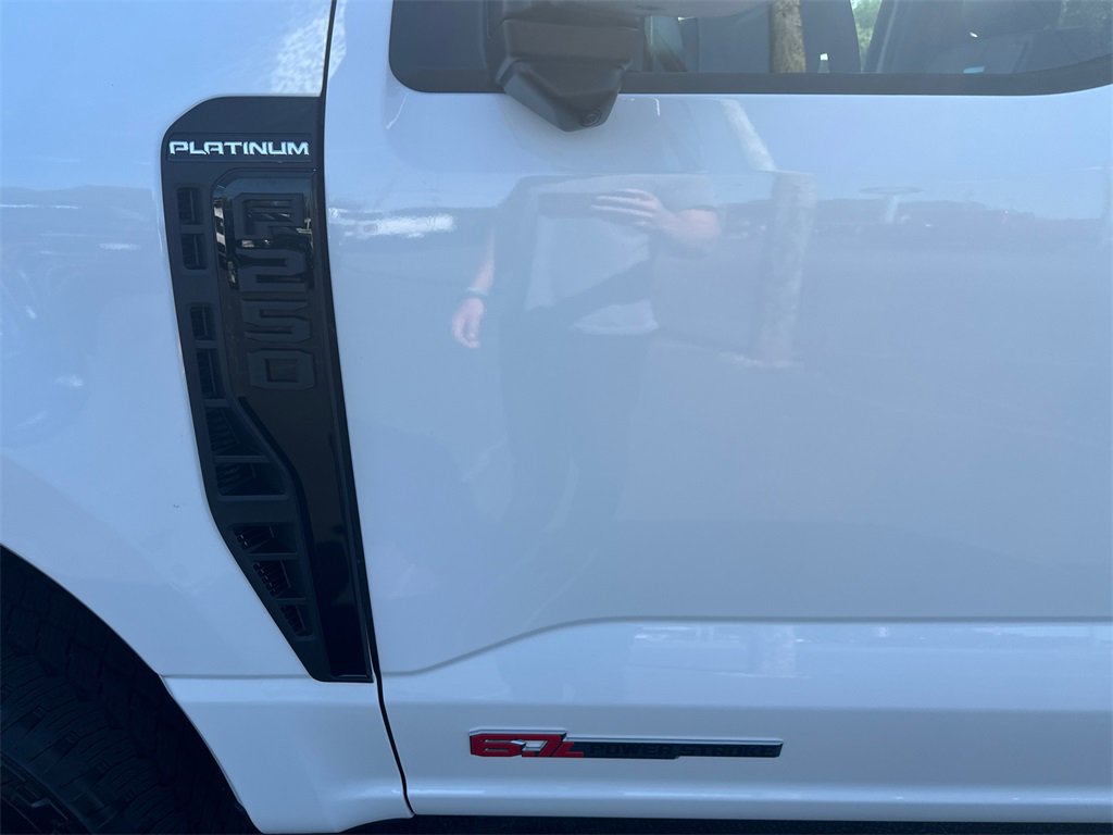 New 2026 Ford F250 Platinum image 9