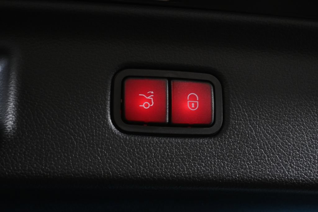 Used 2025 Mercedes-Benz S 580 4MATIC Sedan image 33
