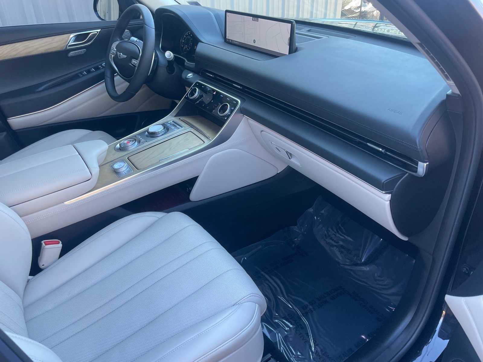 Used 2024 Genesis GV80 2.5T image 23