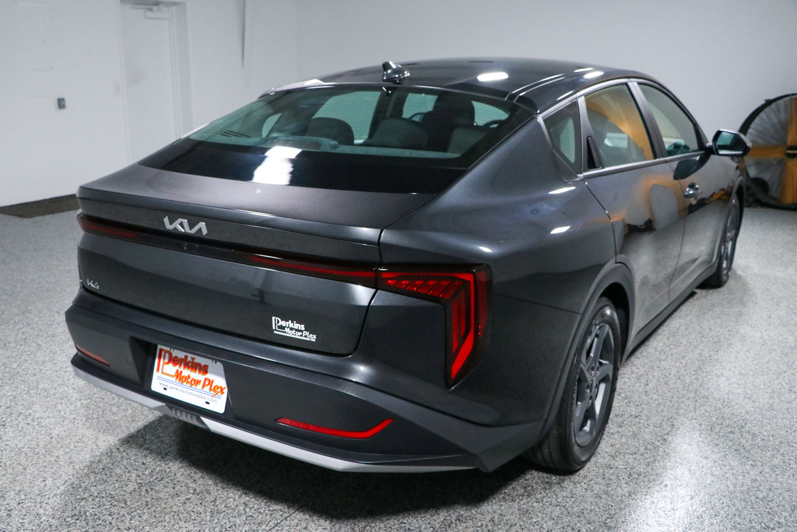 Used 2025 Kia K4 FWD image 7