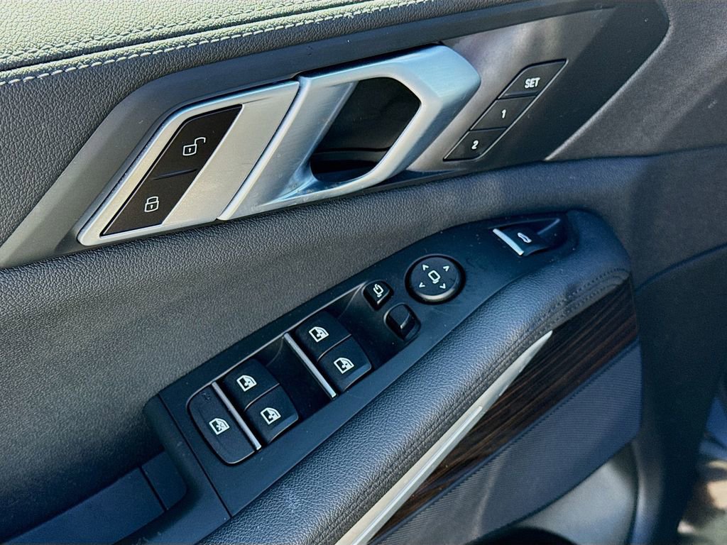 Used 2021 BMW X5 sDrive40i w/ Premium Package 2 image 24