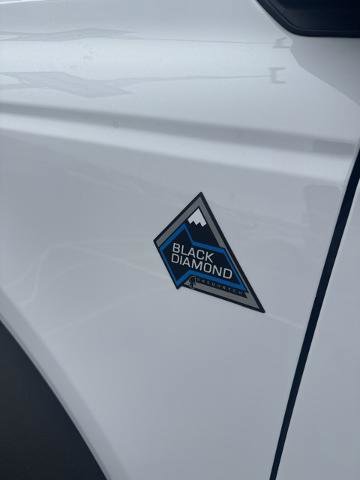 Certified 2023 Ford Bronco Black Diamond w/ Sasquatch Package image 4