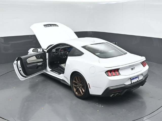 Used 2025 Ford Mustang GT Premium RWD image 55
