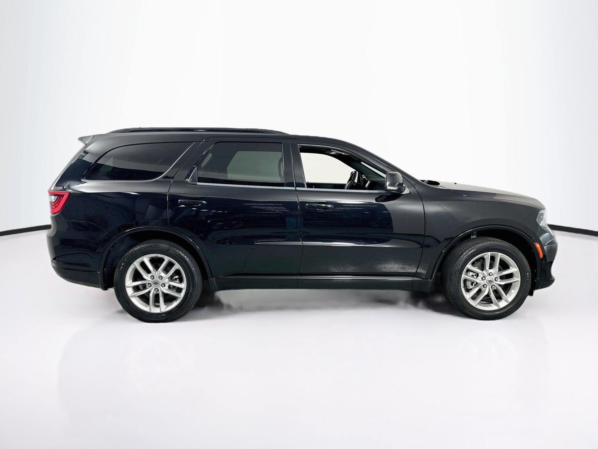 Used 2023 Dodge Durango GT AWD/4WD image 4
