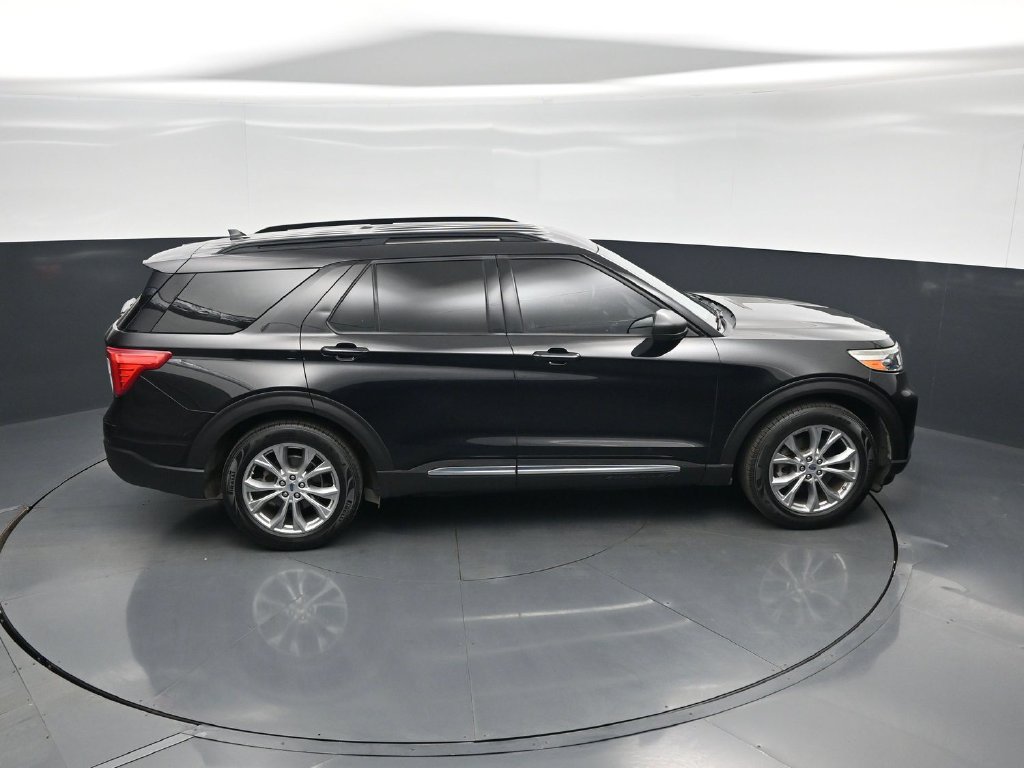 Used 2020 Ford Explorer XLT w/ Equipment Group 202A RWD image 38
