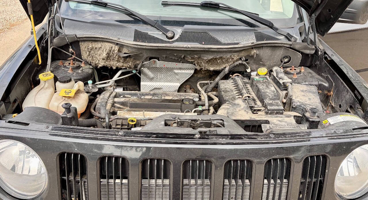 Used 2010 Jeep Patriot Sport FWD image 21