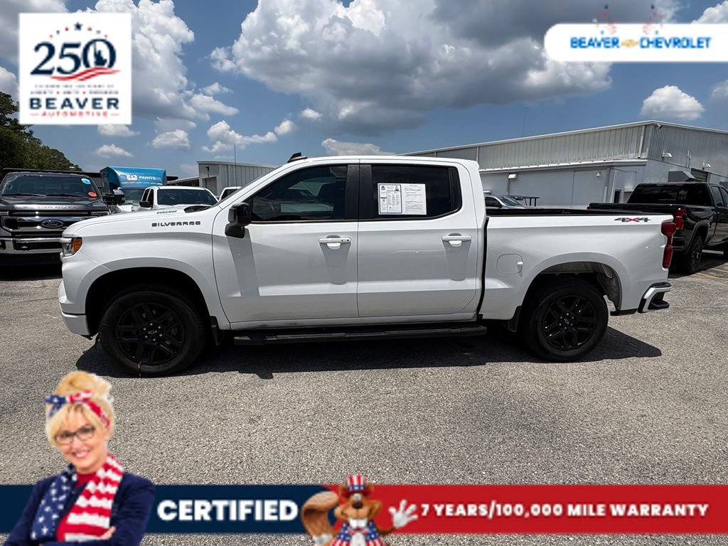 Used 2024 Chevrolet Silverado 1500 RST AWD/4WD image 4