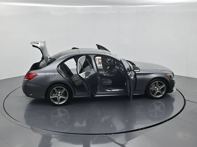 Used 2017 Mercedes-Benz C 300 4MATIC Sedan image 46