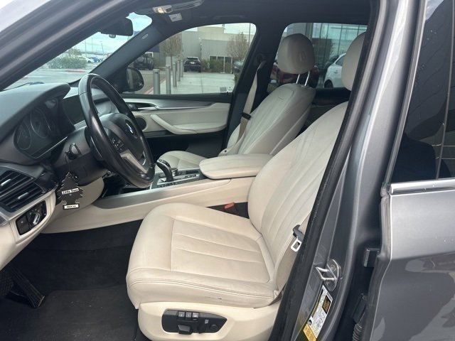 Used 2018 BMW X5 sDrive35i image 9