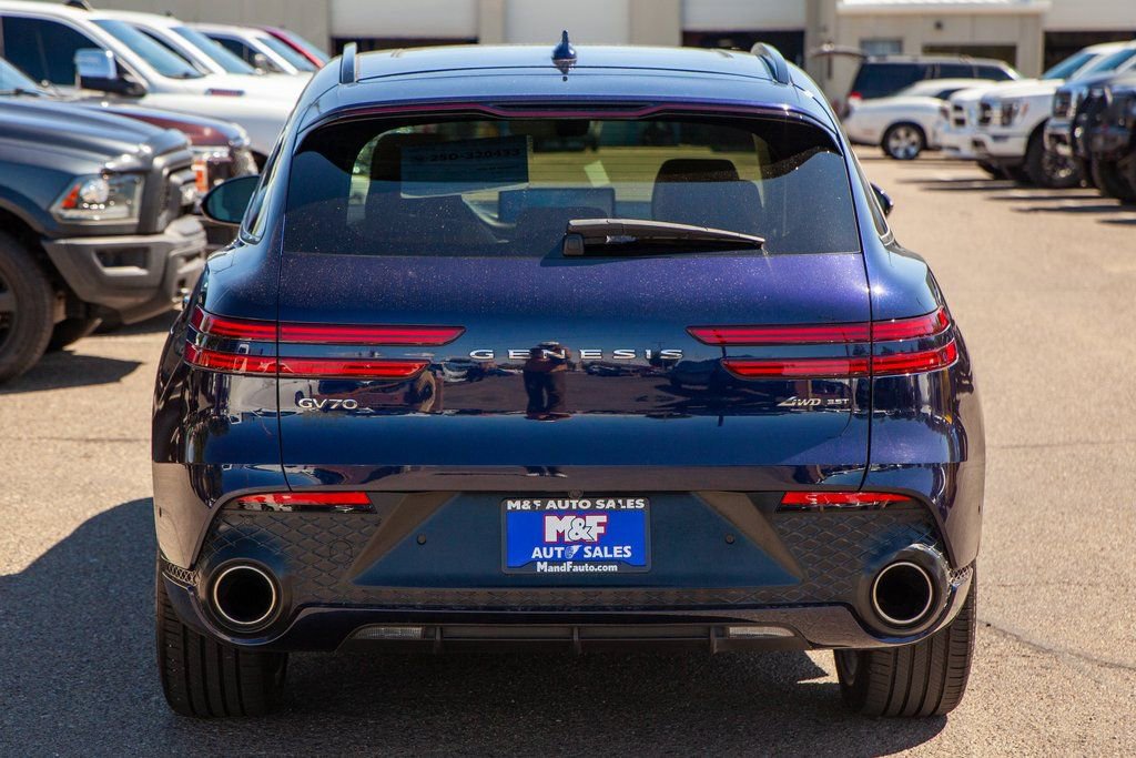 Used 2024 Genesis GV70 3.5T Sport w/ Sport Prestige Package image 6