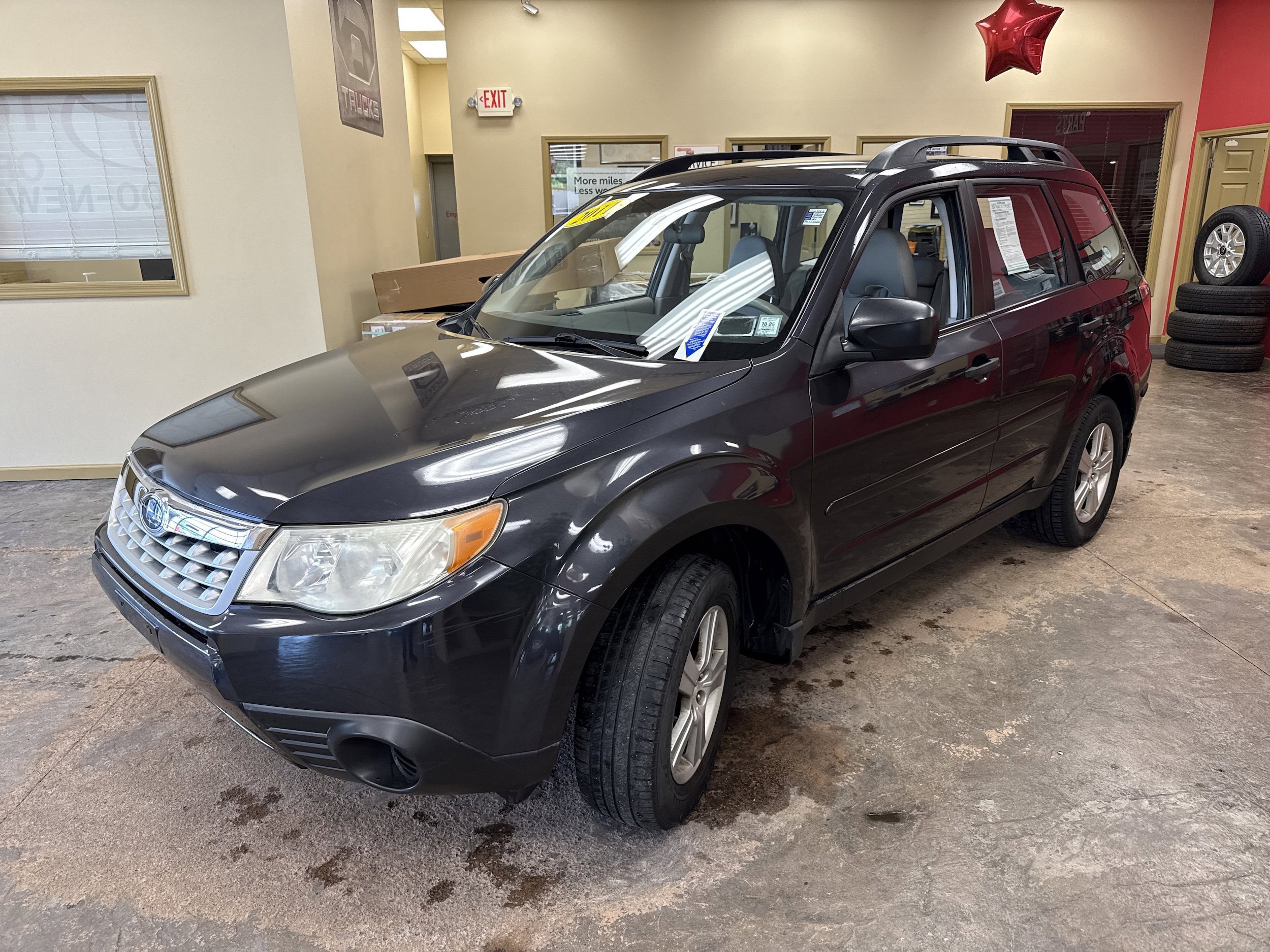 Used 2011 Subaru Forester 2.5X w/ Alloy Wheel Value Pkg AWD/4WD image 3